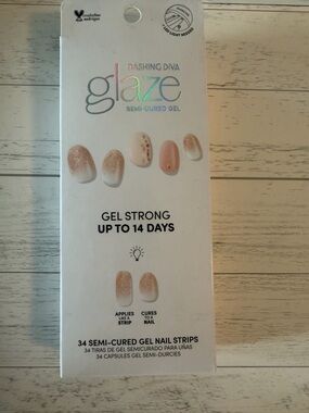 Glaze Semi-Cured Gel Nail Strips - Pink/Gold - GAM18 Pink Champagne